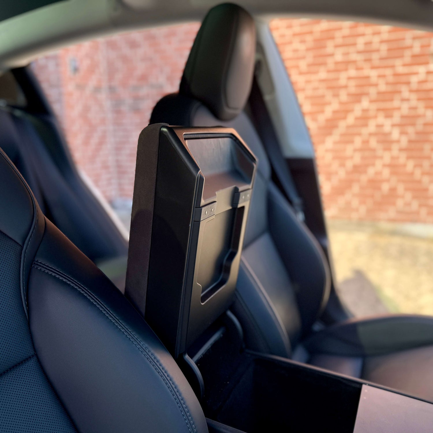 Alcantara armlæn med indbygget opbevaringsrum - Tesla Model 3/Y