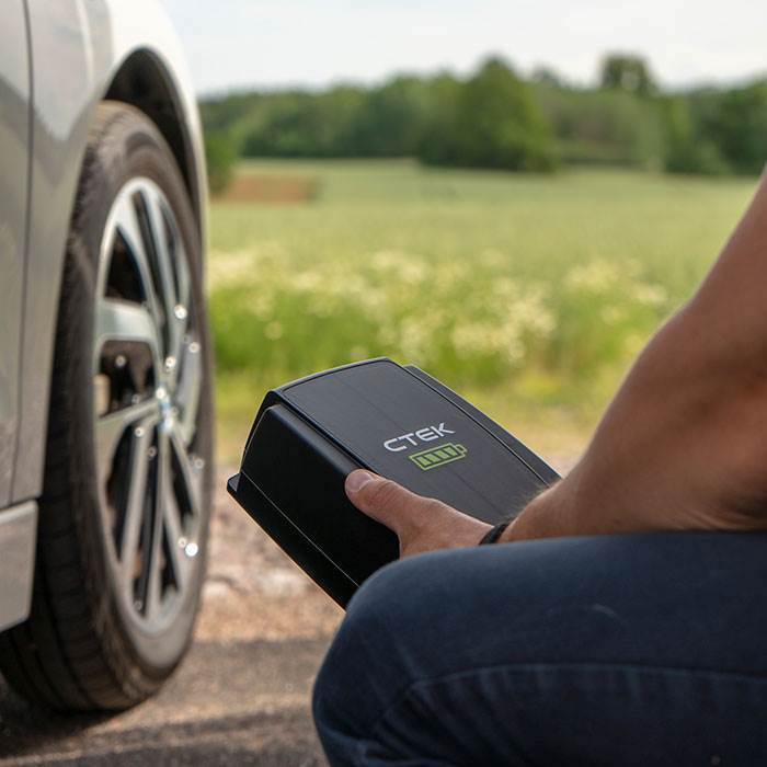 Tilbehør til lader til elbil. Oplader til elbil