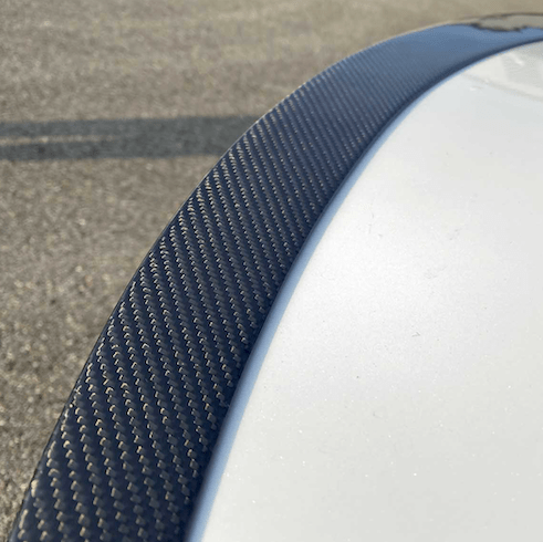 Performance Spoiler i ægte carbon - passer til Tesla 3/Y
