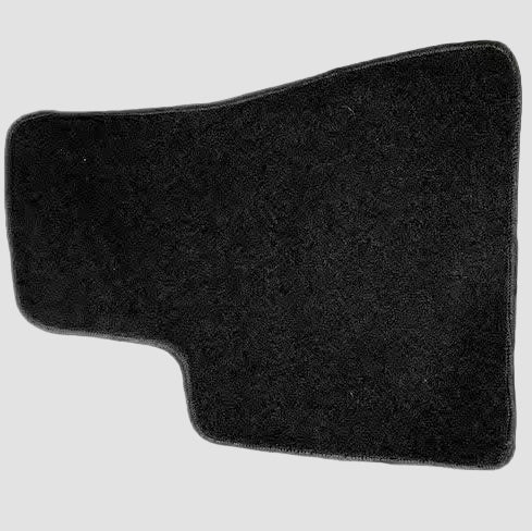 En måtte af filt til model y