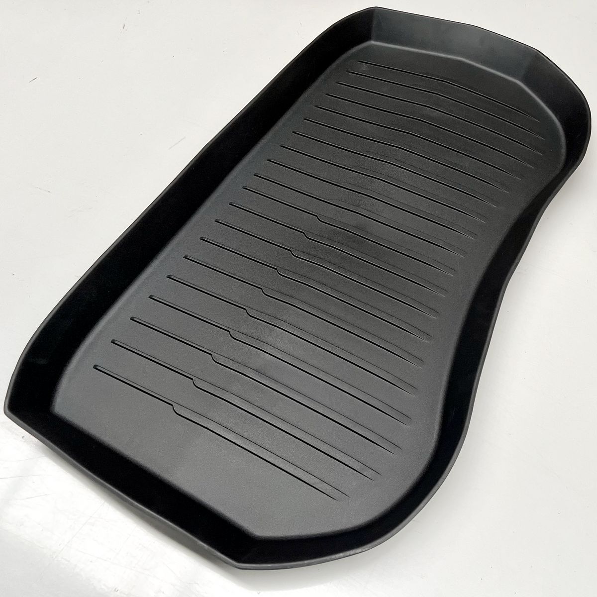 Frunk måtte til Tesla Model 3 facelift