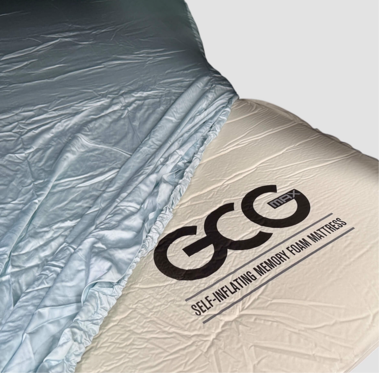 GCG Max bambus lagen monteret på GCG Max Premium luftmadras med memory foam