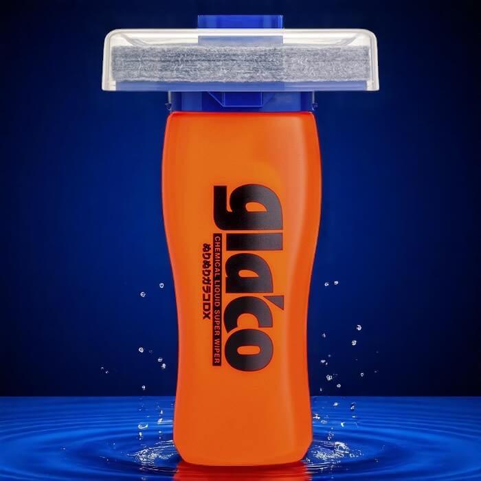 Glaco polering til ruder som reflektere vand