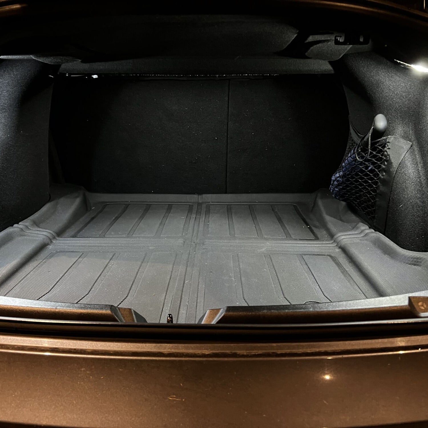 LED-lys, passer til Tesla