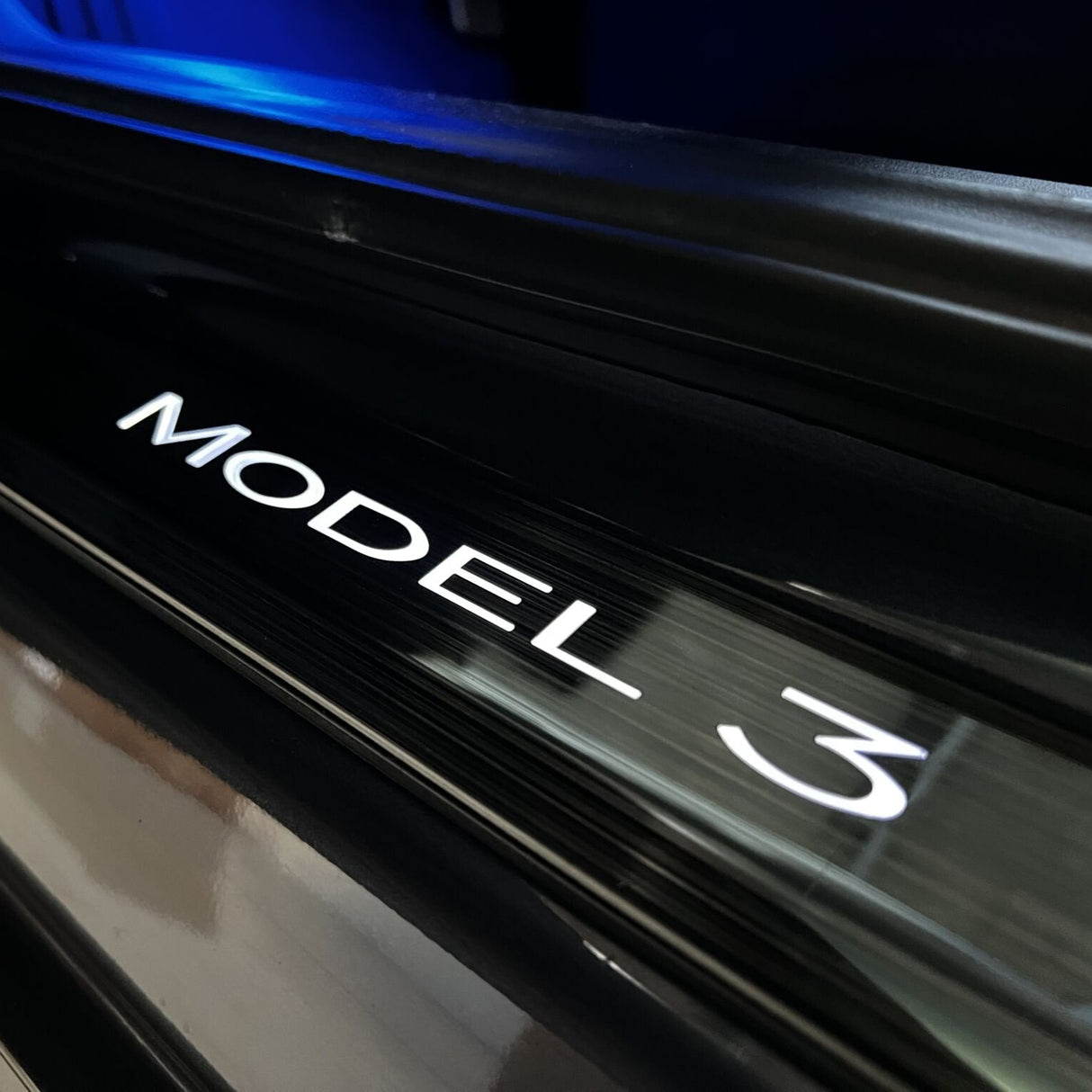 Indstigningslister med lys, passer til Tesla Model 3/Y