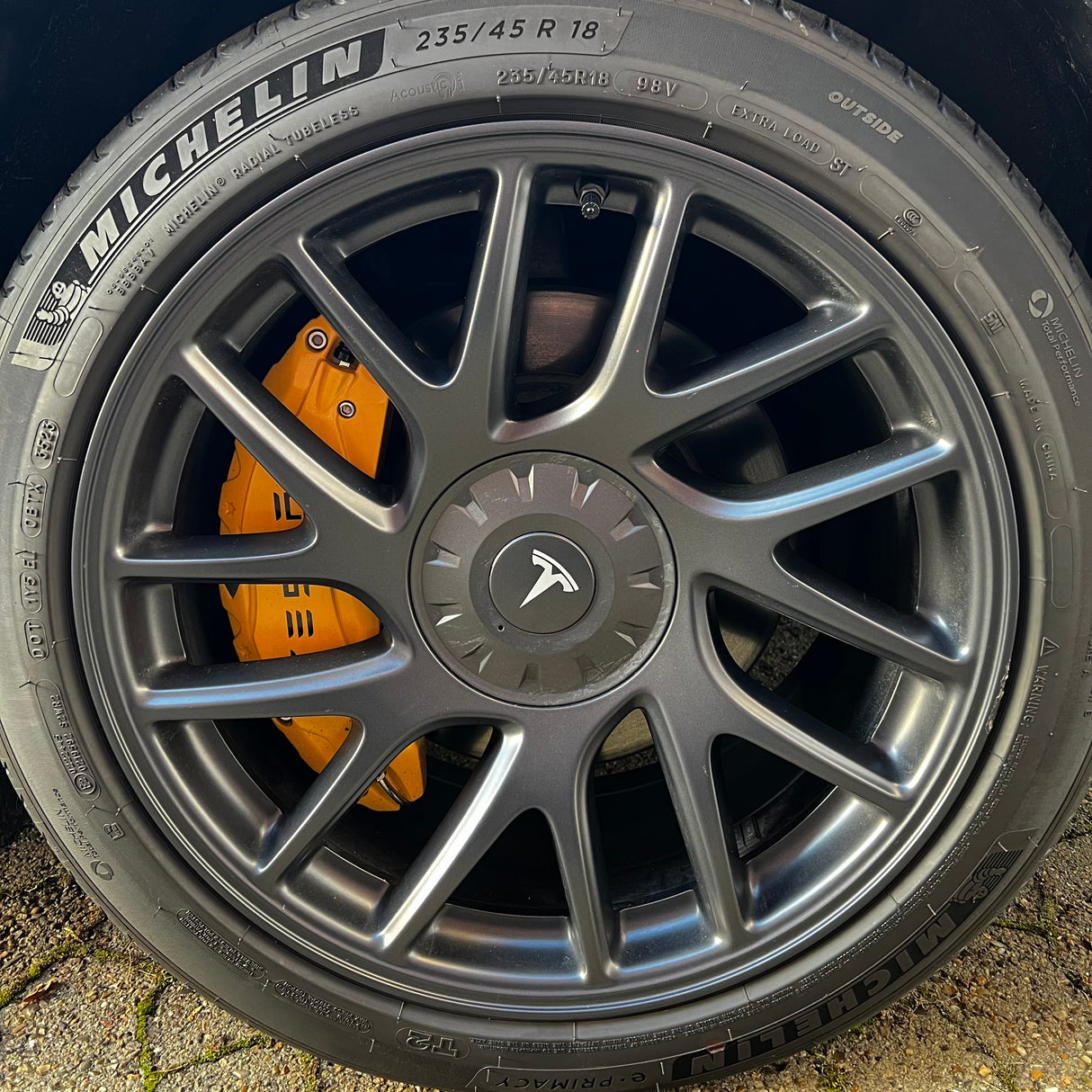 Photon 18" centerkapsler til Tesla Model 3 Highland