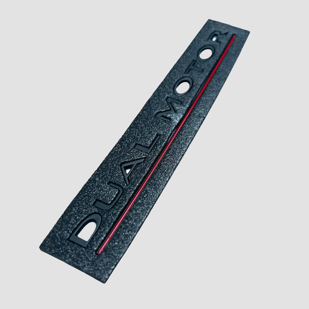 Dual Motor Emblem (fl. farver)