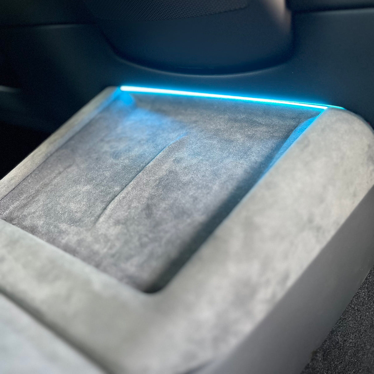 LED konsol-lys til Tesla Model 3/Y