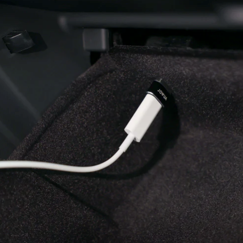 oplade kabel tilsluttet Jowua USB dongle