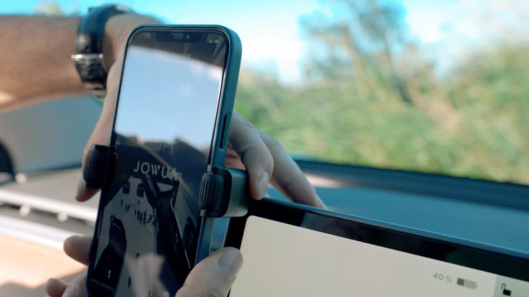 6D foldbar holder/oplader (Qi2 universal) Passer til Tesla S/3/X/Y (trådløs opladning)