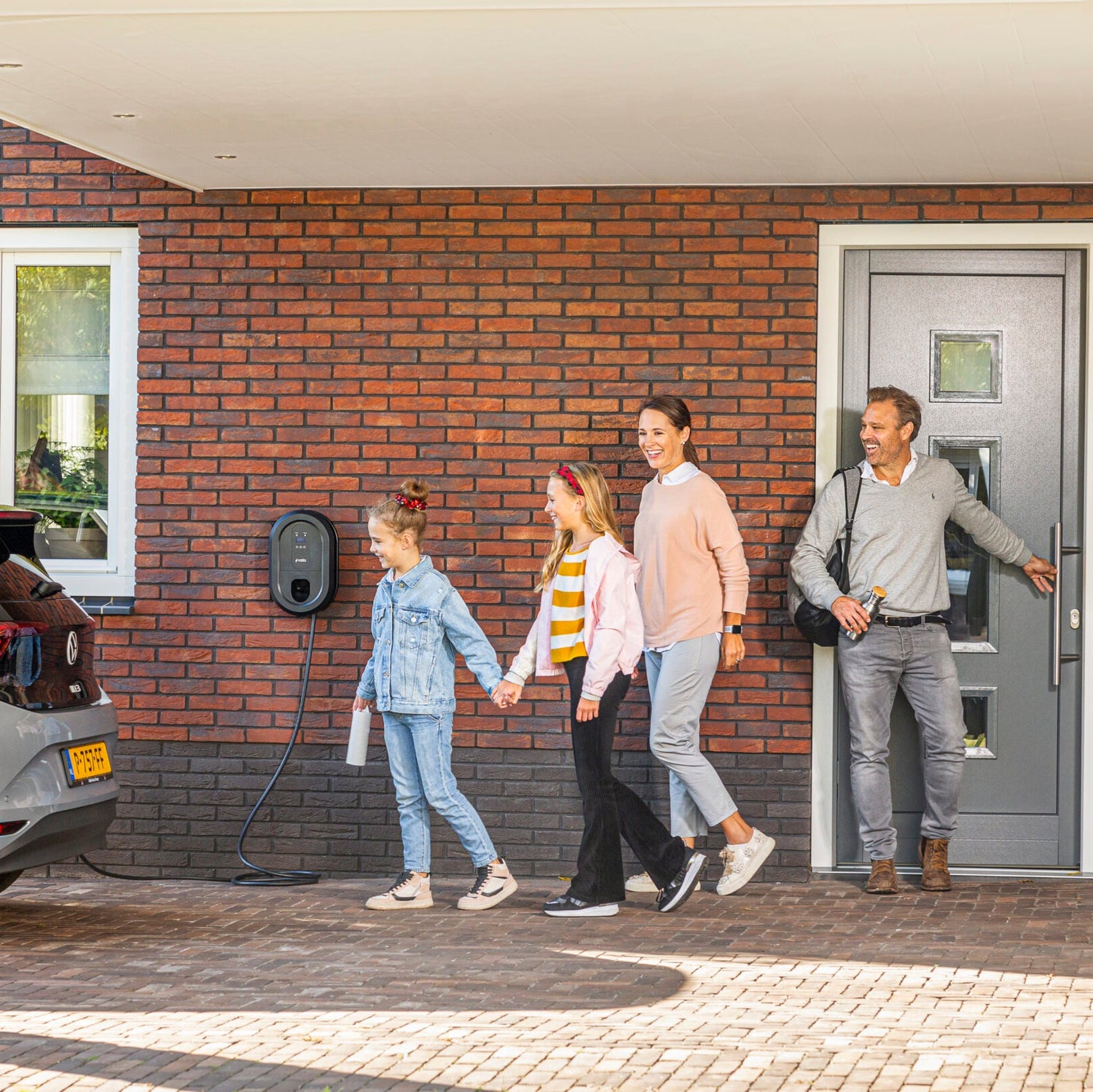 Ratio io6 4G ladeboks 11/22kW