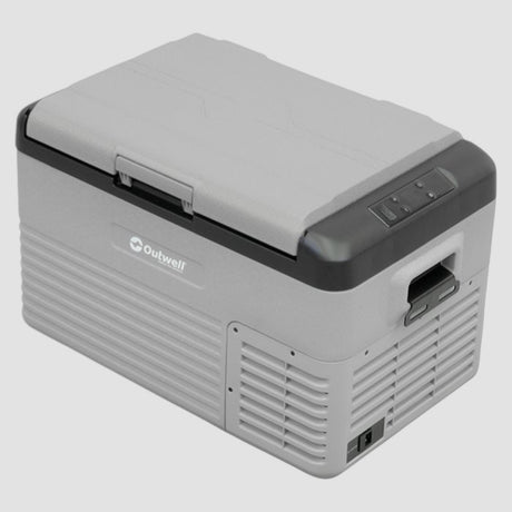 Outwell Arctic Chill 30 køleboks med kompressor på grå baggrund.