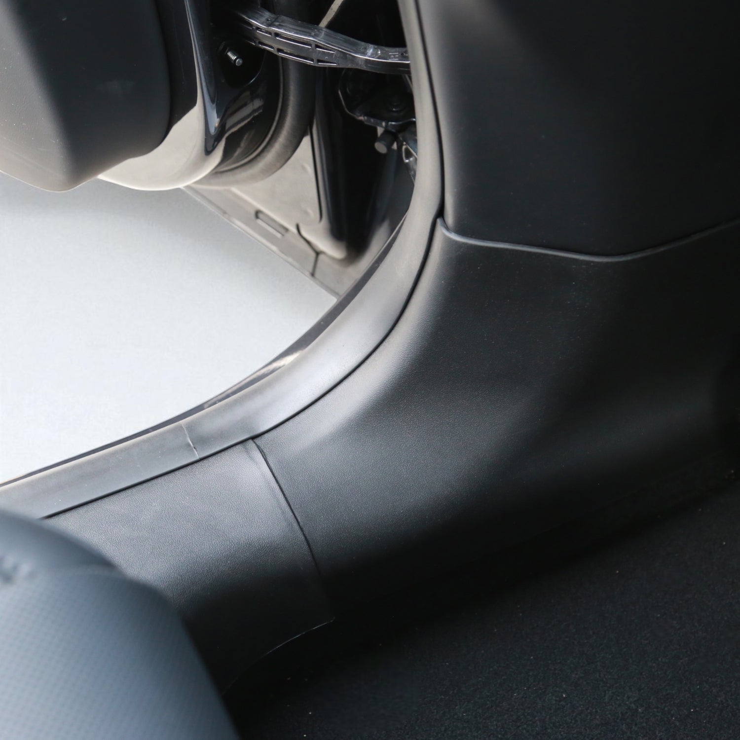 Beskyttelseslister – passer til Tesla Model Y 2025-