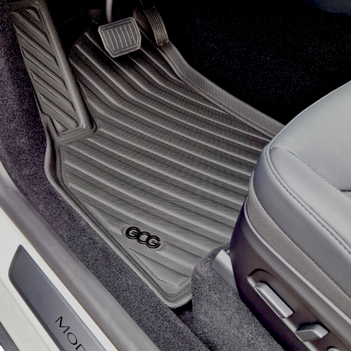 All weather måtte til føreside, perfekt pasform til førersiden