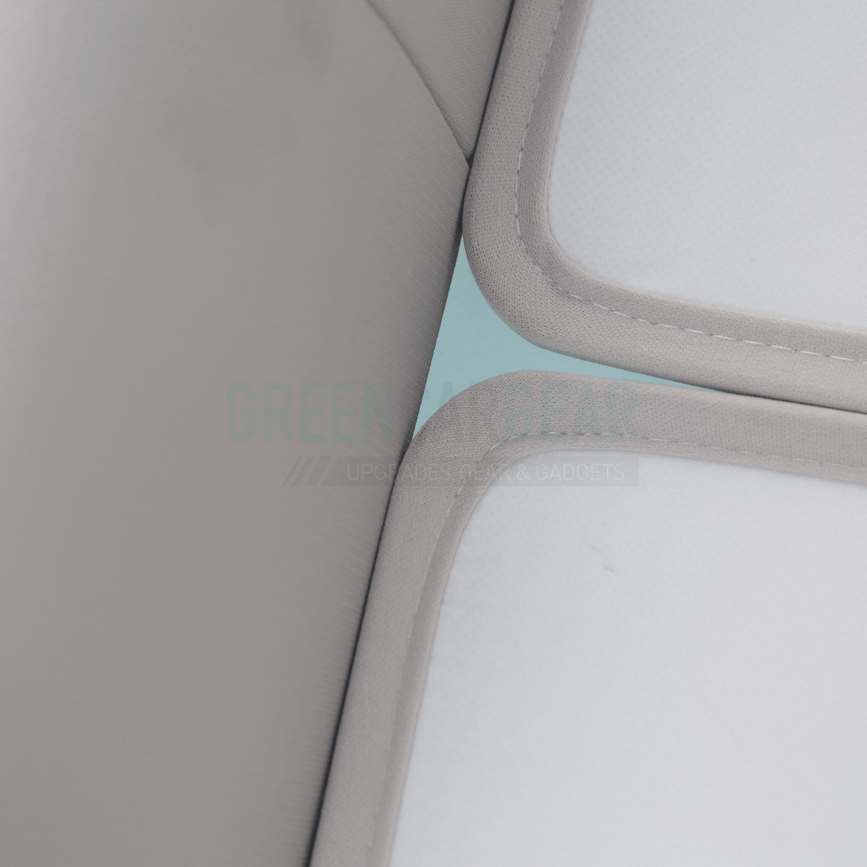 Er du på jagt efter tilbehør til elbiler? Hos GreenCarGear har vi alt fra bilpleje produkter, lader til elbil, tilbehør til elbil opladning hjemme m.m. Du finder alt Tesla tilbehør, VW ID 4 tilbehør og Ford Mustang Mach E tilbehør.