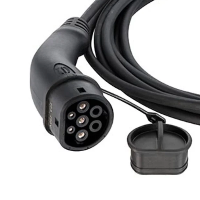Type 2 ladekabel til elbiler og hybridbiler, med sort stik og kabel.