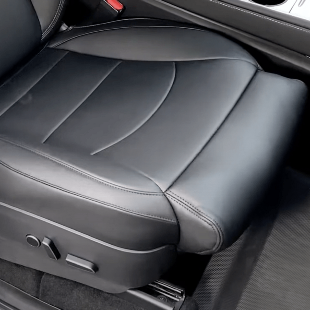 Betræk til forsædet med indbygget støtte. Passer til Tesla Model 3/Y