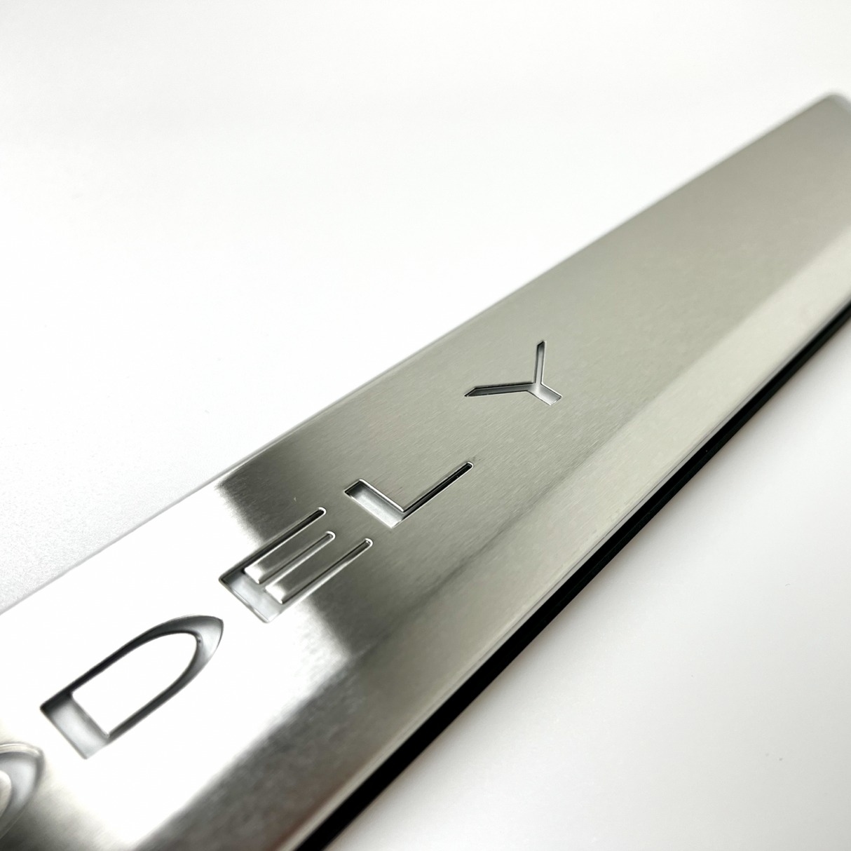 Indstigningslister med lys, passer til Tesla Model 3/Y