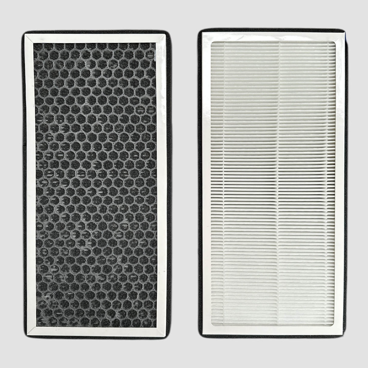 To kul luftfilter til VW ID.3/4/5/6/7 vist forfra, én med sort net og én med hvid filteroverflade.