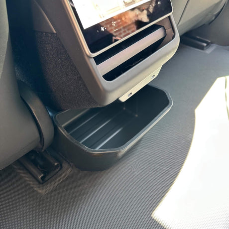 Opbevaringsboks til bagsædet, passer perfekt i Tesla Model 3 Highland 2024-, monteret bag midterkonsollen.