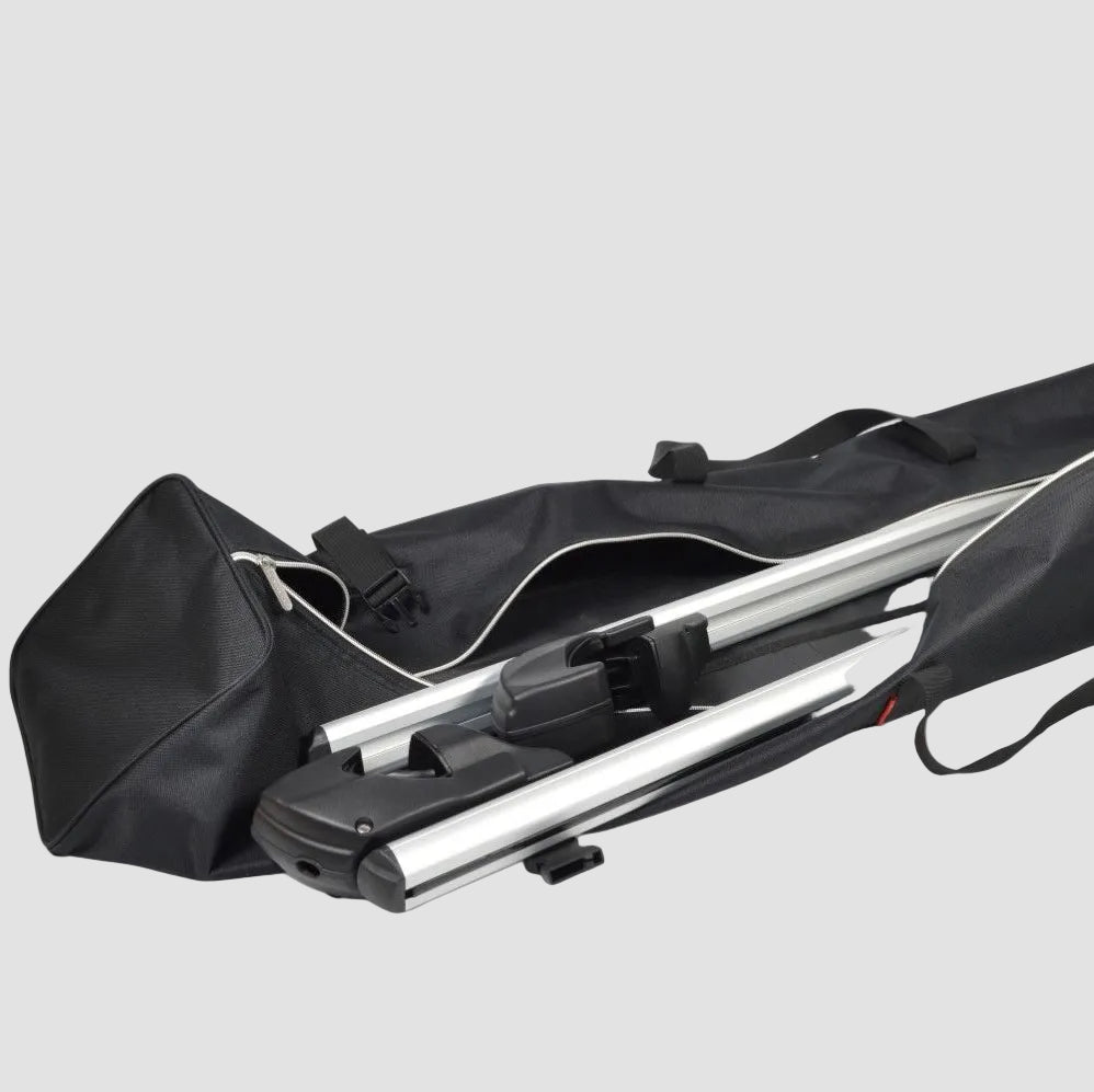 Er du på jagt efter tilbehør til elbiler? Hos GreenCarGear har vi alt fra bilpleje produkter, lader til elbil, tilbehør til elbil opladning hjemme m.m. Du finder alt Tesla tilbehør, VW ID 4 tilbehør og Ford Mustang Mach E tilbehør.