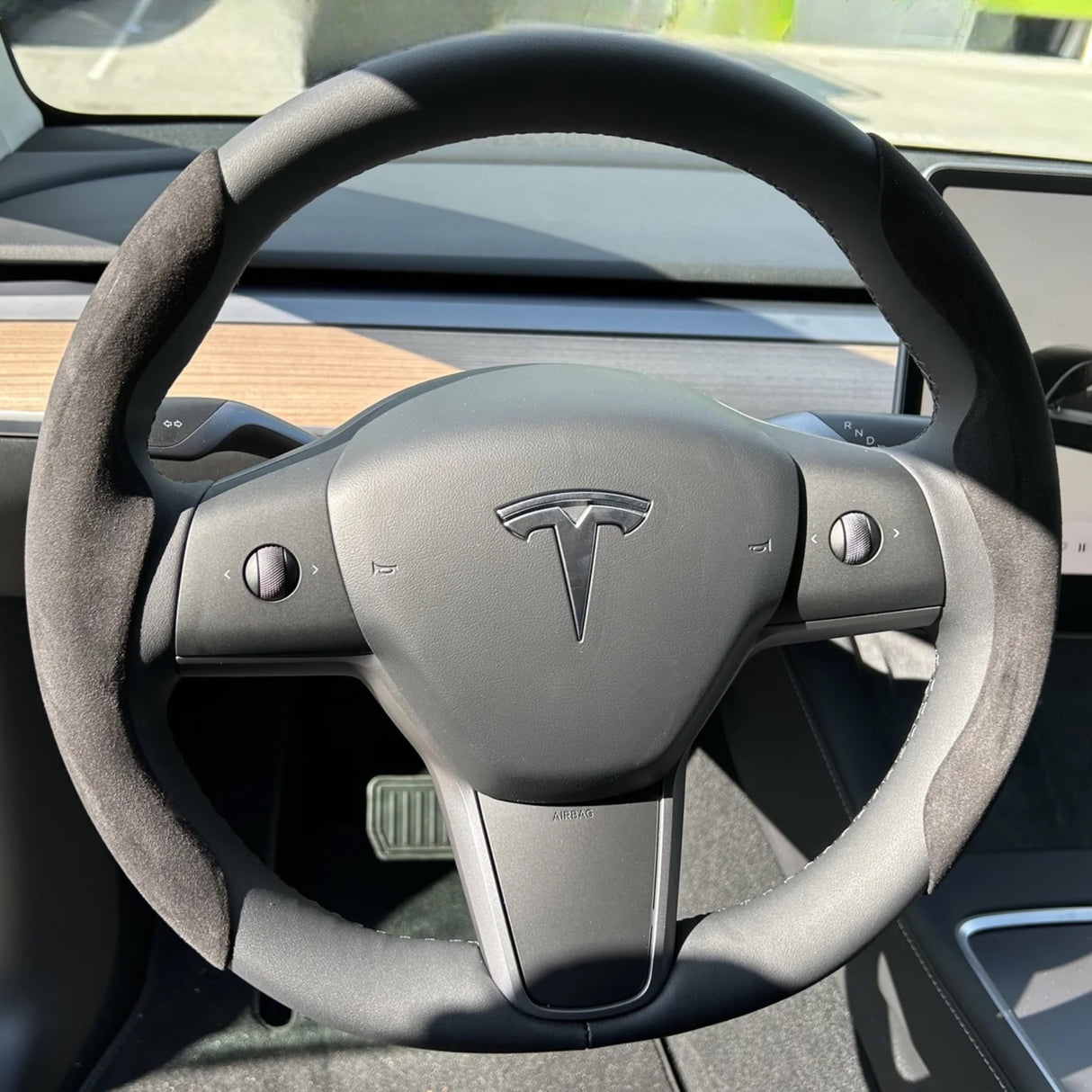 Rat-cover til Tesla – Blød komfort og stilrent look