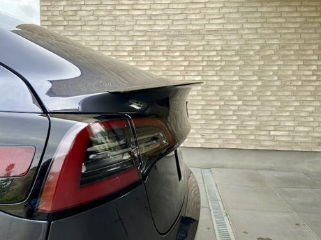 Performance Spoiler (ABS + Coating) Passer til Tesla Model 3