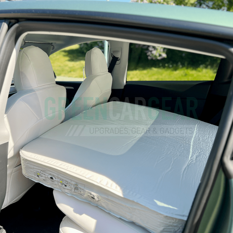 Er du på jagt efter tilbehør til elbiler? Hos GreenCarGear har vi alt fra bilpleje produkter, lader til elbil, tilbehør til elbil opladning hjemme m.m. Du finder alt Tesla tilbehør, VW ID 4 tilbehør og Ford Mustang Mach E tilbehør.