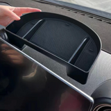 BYD Dolphin opbevaringsbakke bag skærm