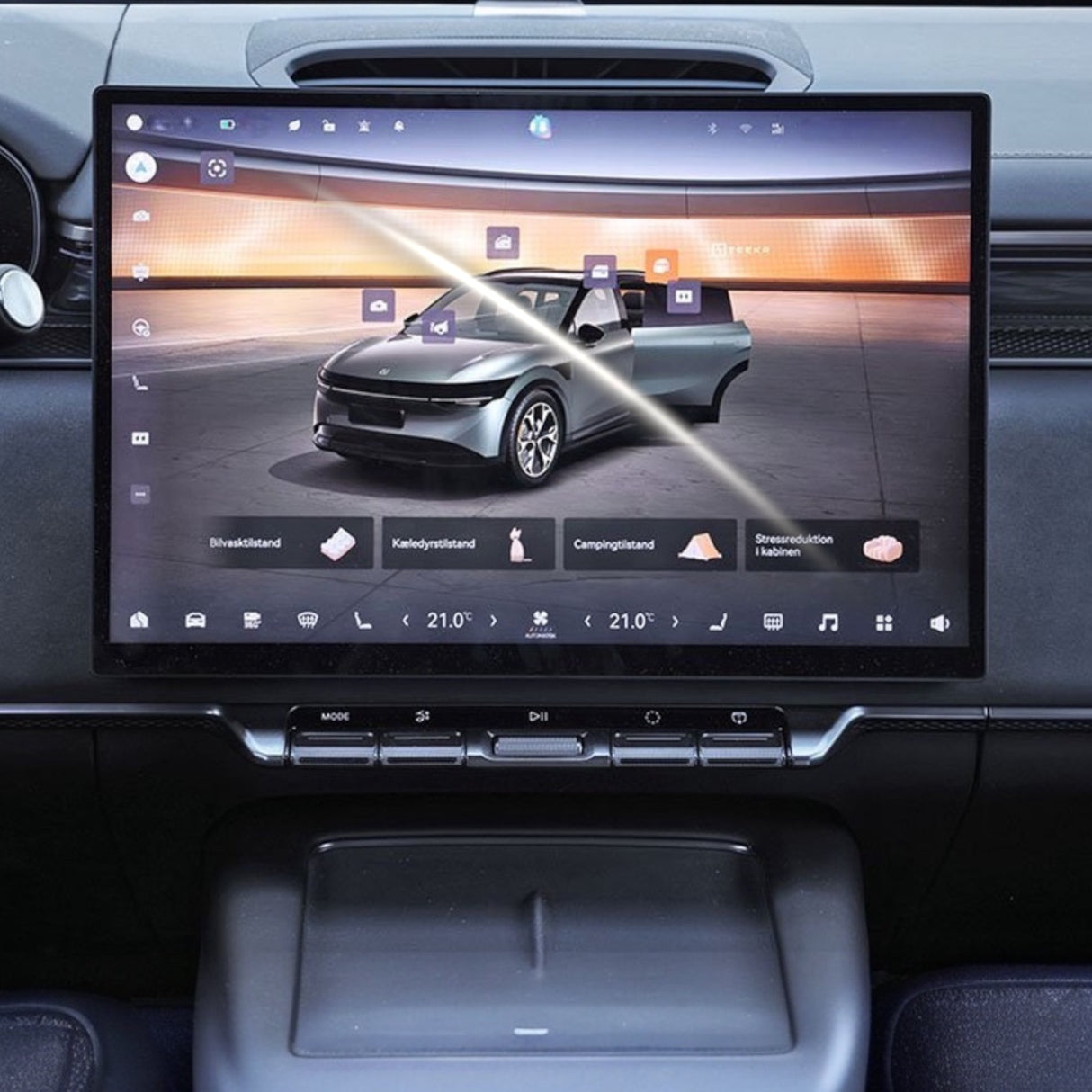 Skærmbeskytter til konsolskærmen i en Zeekr 7x.